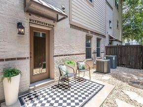 4830  Cedar Springs Road  32, Dallas Texas 75219
