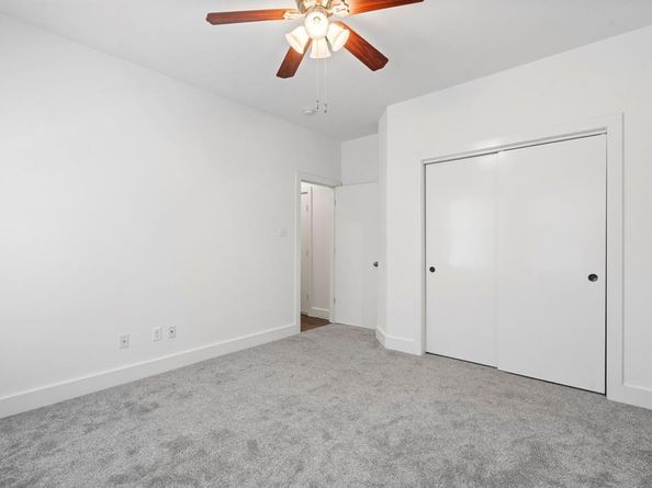 4830  Cedar Springs Road  32, Dallas Texas 75219