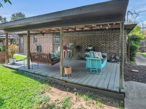 5907  Douglas Street , Fort Worth Texas 76114