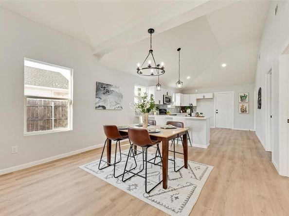 1101  Freeman Street , Fort Worth Texas 76104