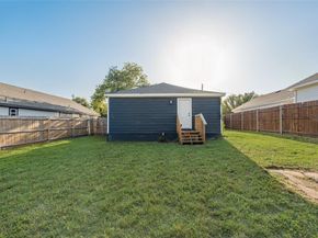 1101  Freeman Street , Fort Worth Texas 76104