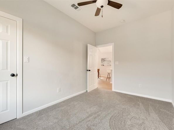 1101  Freeman Street , Fort Worth Texas 76104