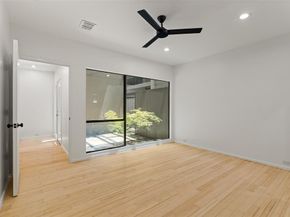 4230  Munger Avenue  A, Dallas Texas 75204