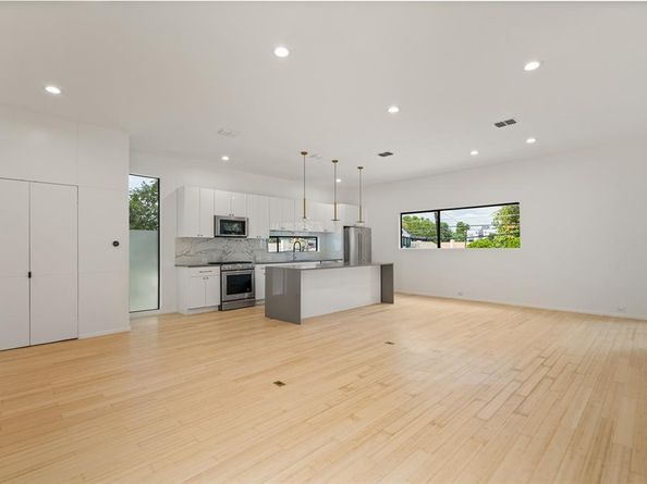 4230  Munger Avenue  A, Dallas Texas 75204