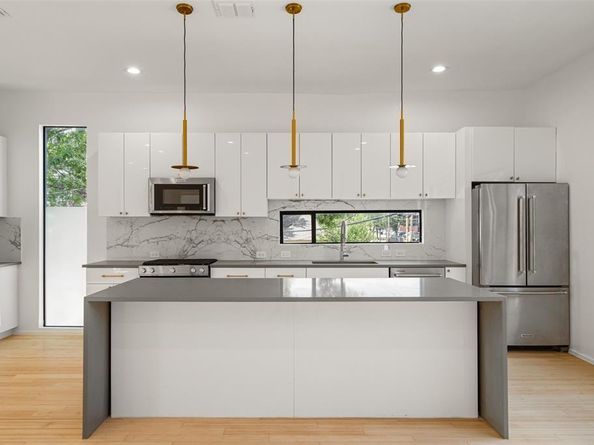 4230  Munger Avenue  A, Dallas Texas 75204