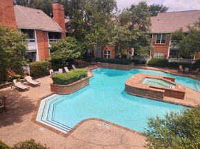 2106  Amesbury Drive  220, Arlington Texas 76011