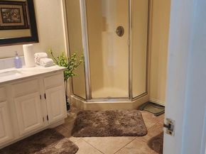 2106  Amesbury Drive  220, Arlington Texas 76011