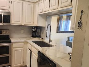 2106  Amesbury Drive  220, Arlington Texas 76011