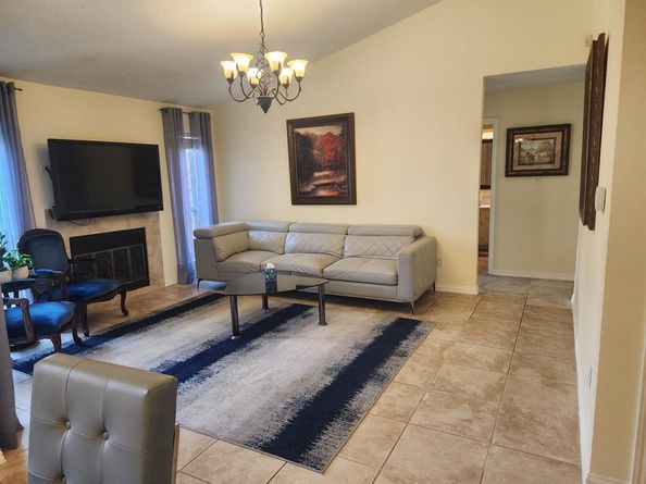 2106  Amesbury Drive  220, Arlington Texas 76011