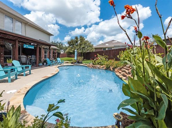 8824  Fayetteville Drive , Fort Worth Texas 76244