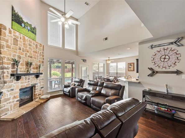 8824  Fayetteville Drive , Fort Worth Texas 76244