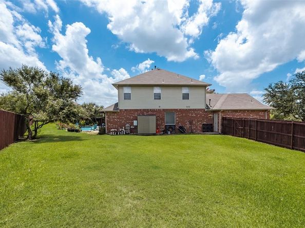8824  Fayetteville Drive , Fort Worth Texas 76244