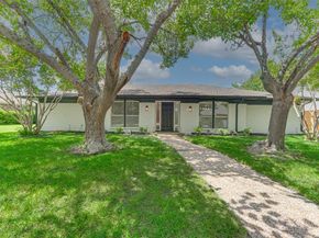 1822  Westshore Drive , Garland Texas 75043
