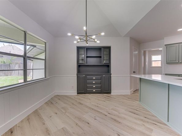 1822  Westshore Drive , Garland Texas 75043