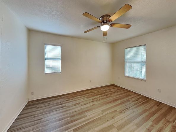 2911  Ryan Avenue , Fort Worth Texas 76110