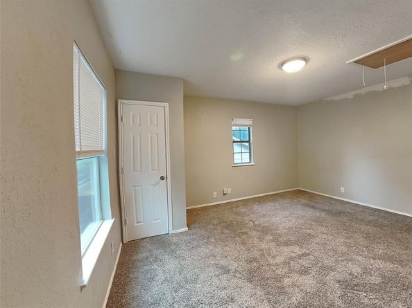 2911  Ryan Avenue , Fort Worth Texas 76110