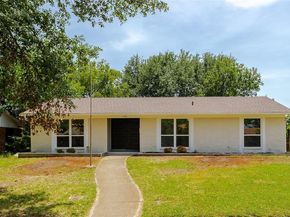 1390  Dogwood Trail , Lewisville Texas 75067