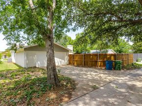 1390  Dogwood Trail , Lewisville Texas 75067