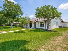3906  Ridgeoak Way , Farmers Branch Texas 75244