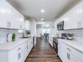 3906  Ridgeoak Way , Farmers Branch Texas 75244
