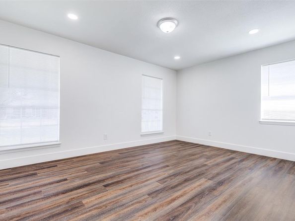 3906  Ridgeoak Way , Farmers Branch Texas 75244