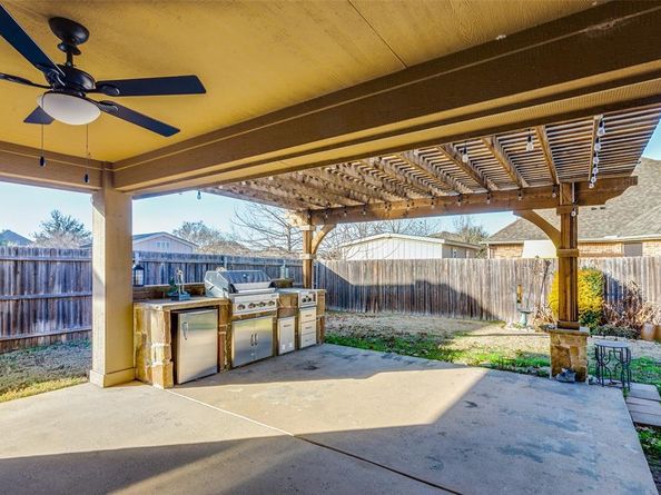 4303  Poppy Drive , Mansfield Texas 76063
