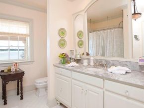 4009 W Lawther Drive , Dallas Texas 75214