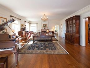 4009 W Lawther Drive , Dallas Texas 75214