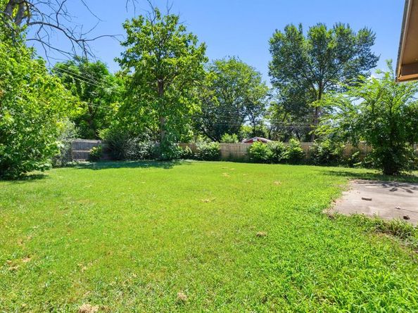 3621  Carriage Hill Drive , Forest Hill Texas 76140