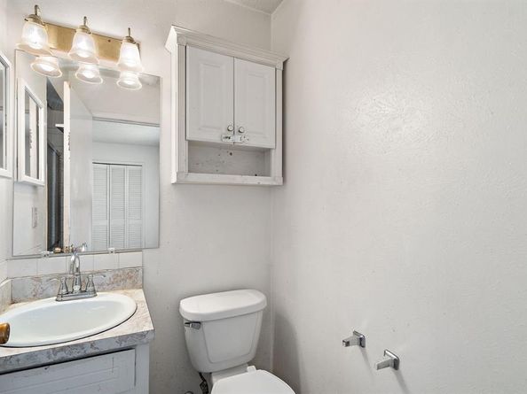 3621  Carriage Hill Drive , Forest Hill Texas 76140