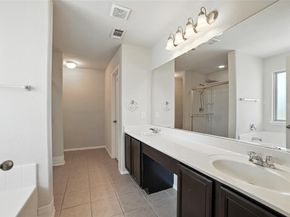937  King George Lane , Savannah Texas 76227