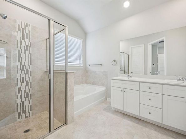 2531  Auburn Street , Fate Texas 75087