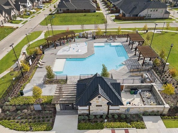 2531  Auburn Street , Fate Texas 75087