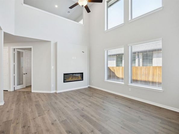 2531  Auburn Street , Fate Texas 75087