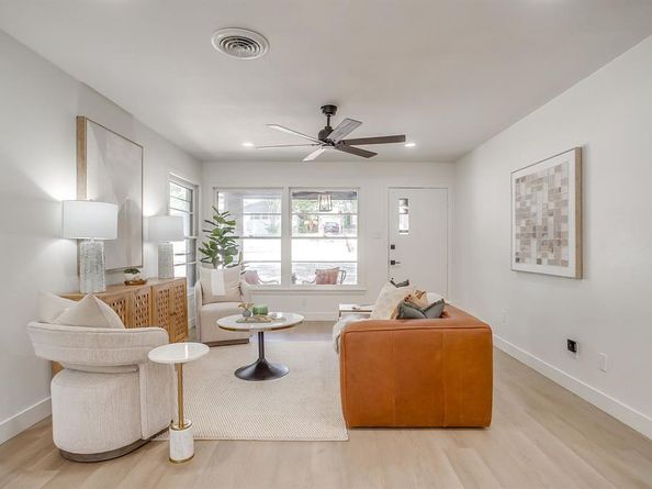 3040  Tex Boulevard , Fort Worth Texas 76116