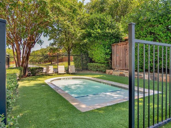 9120  Regal Oaks Drive , McKinney Texas 75072