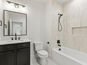2219 W Lovers Lane , Dallas Texas 75235