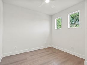 2219 W Lovers Lane , Dallas Texas 75235
