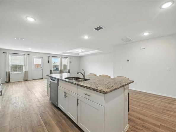 1213  Viscount Street , Haslet Texas 76052