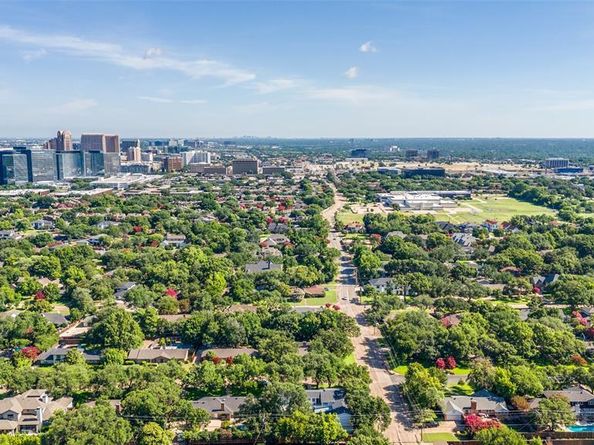 5624  Melshire Drive , Dallas Texas 75230