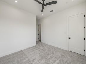 5320  Reiger Avenue  101108, Dallas Texas 75214