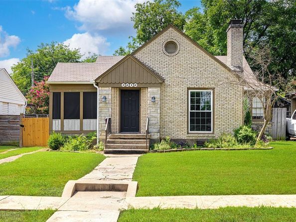 2610  Aster Street , Dallas Texas 75211