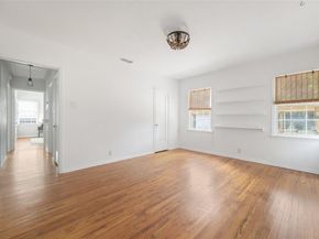 2610  Aster Street , Dallas Texas 75211