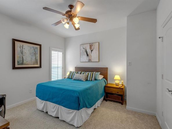 2248  Forest Hollow Park , Dallas Texas 75228