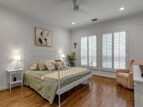 2248  Forest Hollow Park , Dallas Texas 75228