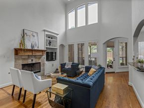2248  Forest Hollow Park , Dallas Texas 75228