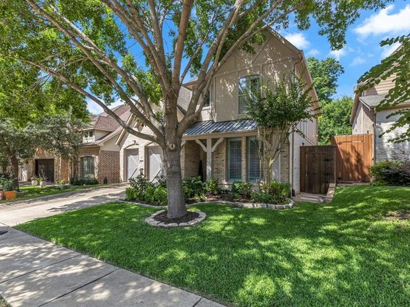 2248  Forest Hollow Park , Dallas Texas 75228