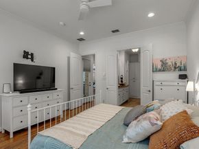 2248  Forest Hollow Park , Dallas Texas 75228