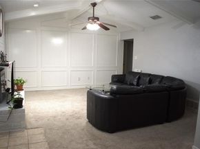 924  Thistle Ridge Lane , Arlington Texas 76017