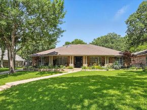 4915  Cross Creek Court , Arlington Texas 76017